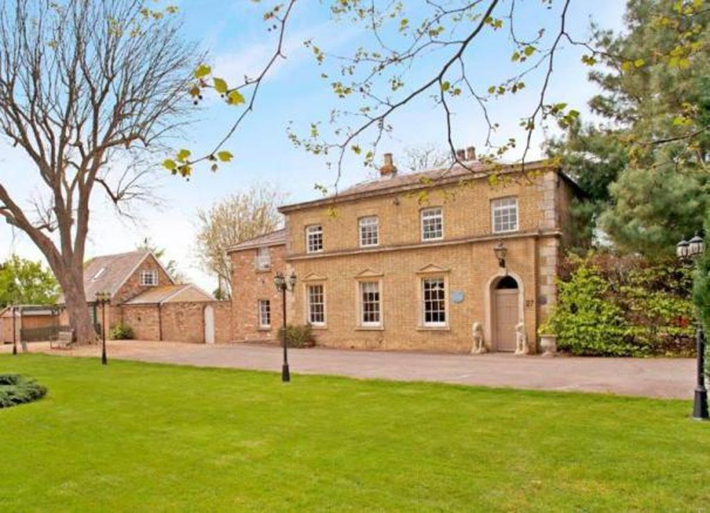 Braywood House Bed & Breakfast Huntingdon Exterior photo